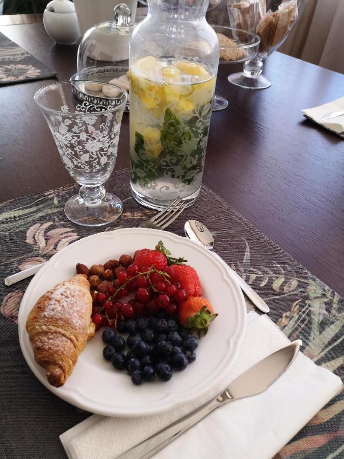 Bed & Breakfast Marina & Parking Free