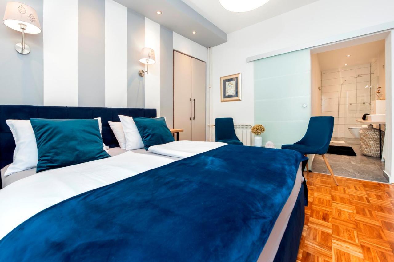 Marina & Parking Free 4* Rovinj