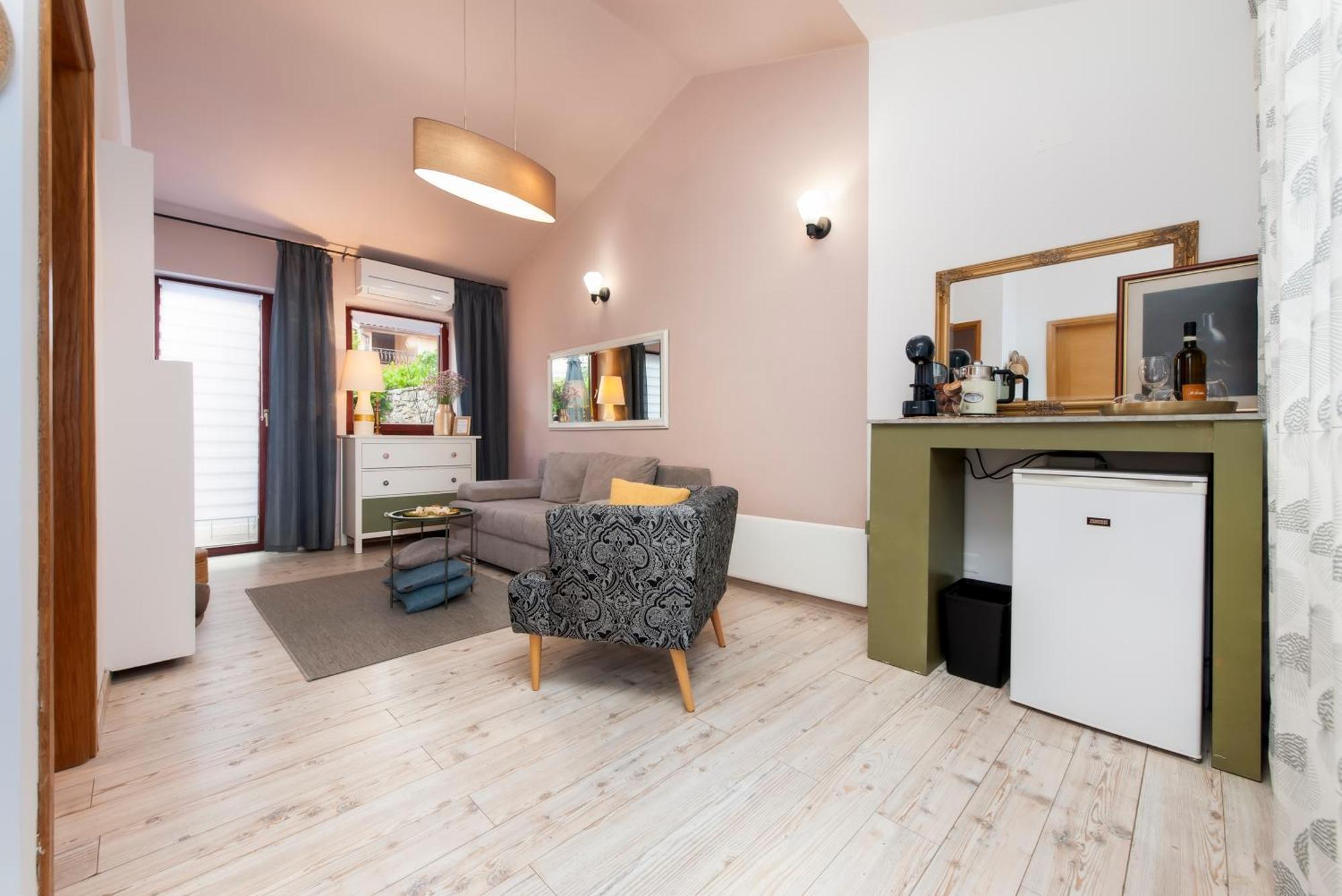 Marina & Parking Free 4* Rovinj