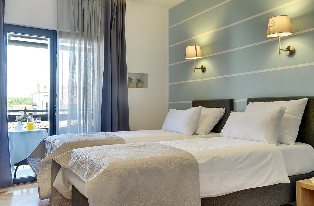 Marina & Parking Free Bed & Breakfast 4*